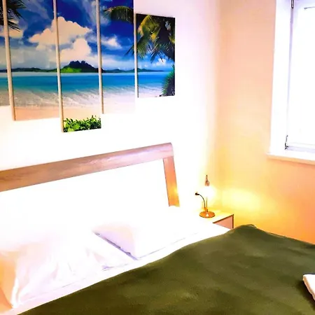 3-zimmer-apartment Mit Parkplatz In City-naehe *